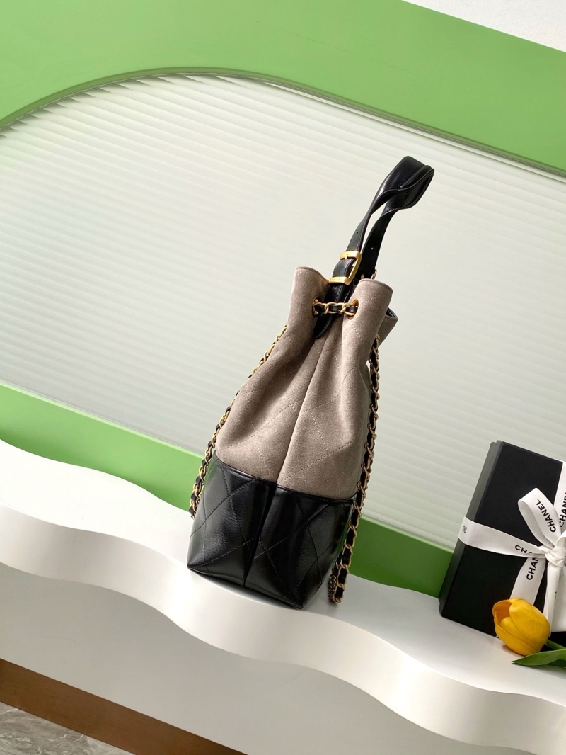 Ch**el shopping bags